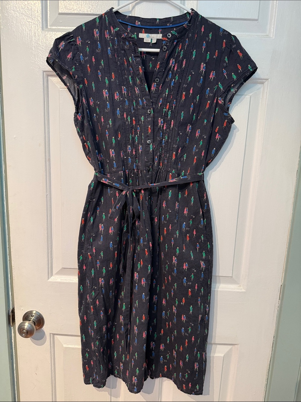 Boden Navy Short-Sleeve Button-Front Belted Dress with Colorful Print (8R)